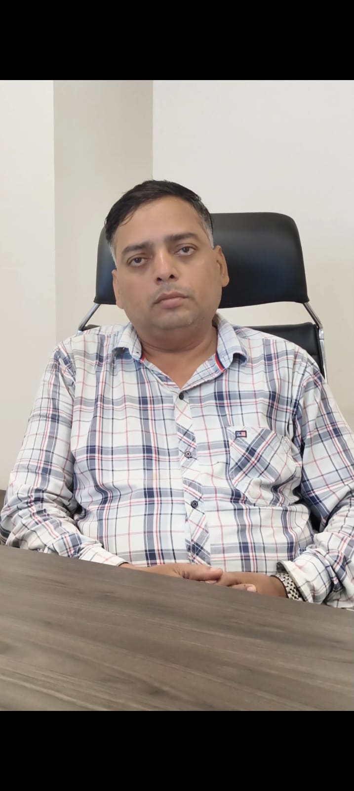 गुरू जी विकी ढींंगन जी का पयर्रचित्र